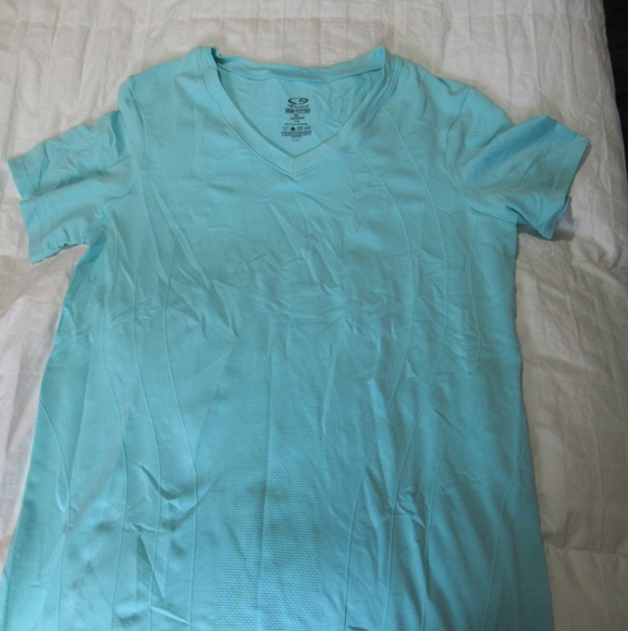 Ladies athletic top XL - Picture 6 of 6